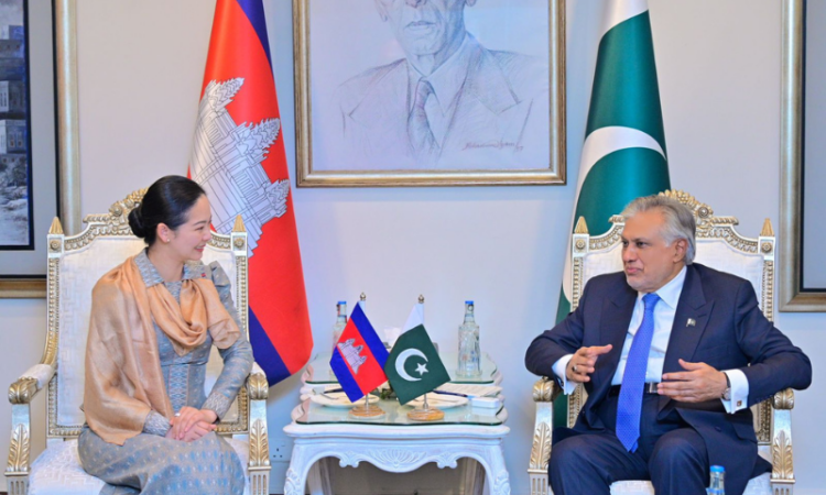 Dar, Cambodian Commerce Minister discuss boosting trade and investment ties