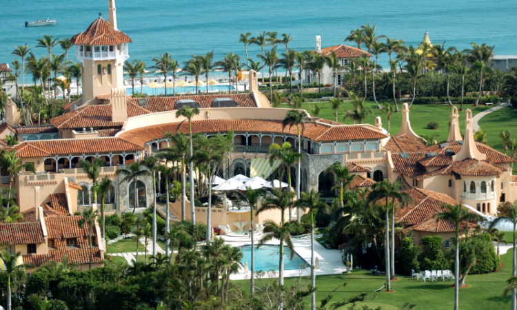 US Secret Service shoots dead armed intruder at Trump’s Mar-a-Lago Estate