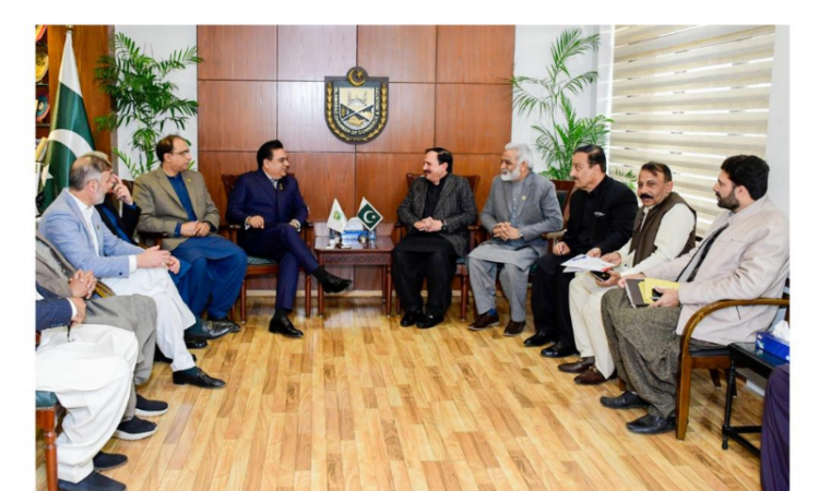 WWF secretary Zulfiqar Ahmad meets ICCI leadership to strengthen workers’ welfare initiatives