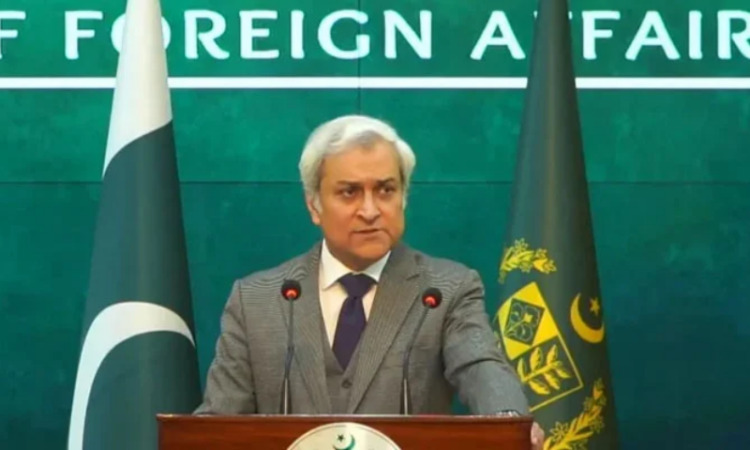 Pakistan urges Afghan Taliban to act against terrorists, reaffirms commitment to diplomacy