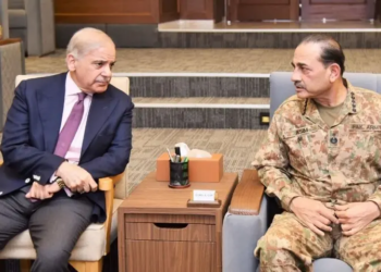 PM Shehbaz visits GHQ, praises Armed Forces’ response to Afghan Taliban attacks