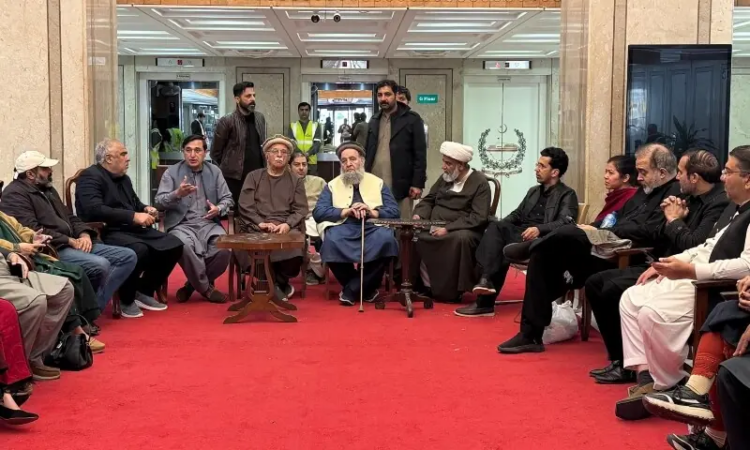 Opposition sit-in enters fourth day as dispute deepens over Imran Khan’s health, medical care