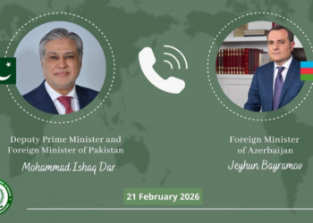 Pak, Azerbaijan FMs hold talks in London on bilateral and global issues