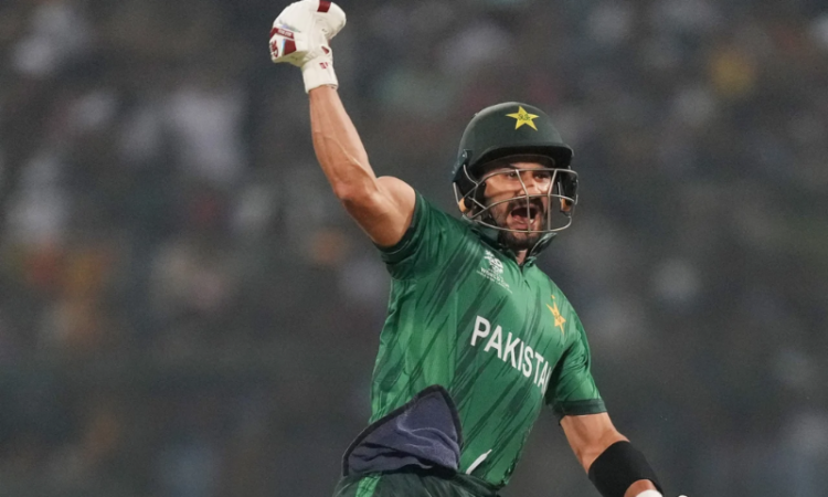 Farhan’s century powers Pakistan to 212 against Sri Lanka in Super Eight clash