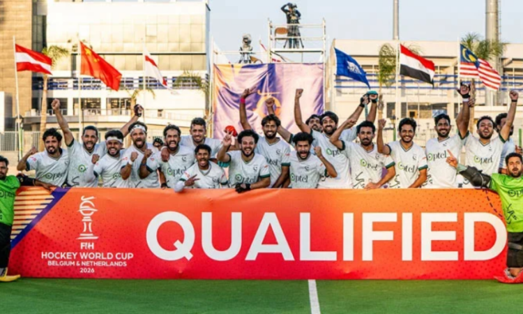 Pakistan Hockey Team qualifies for 2026 World Cup; PM Shehbaz announces cash reward