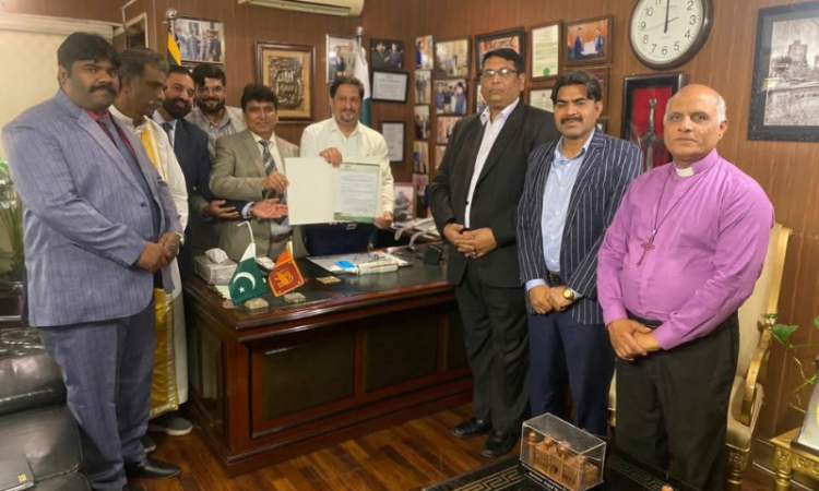 Christian Hospital signs MoU with Eye Donation Welfare Society to support corneal transplantation