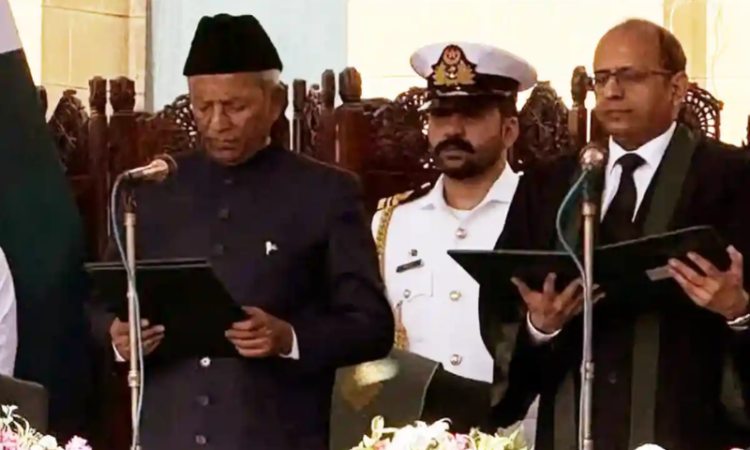 Nehal Hashmi takes oath as Sindh Governor, replacing Kamran Tessori