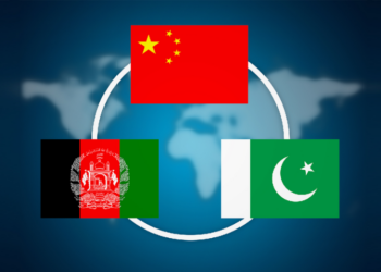 Chinese FM calls for resolving issues between Afghanistan and Pakistan through dialogue, consultation