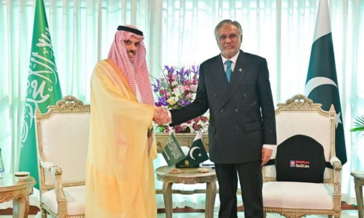 Pakistan, Saudi Arabia stress de-escalation, strengthen bilateral ties