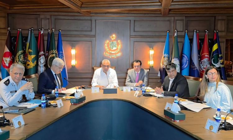 Pakistan speeds up documentation for citizens seeking legal status in Spain