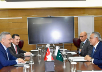 Dar, Turkish counterpart Hakan Fidan discuss regional developments in Riyadh