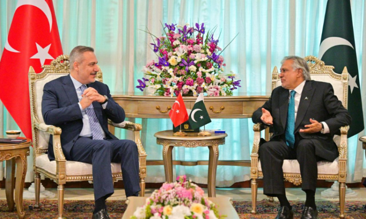 Pakistan, Türkiye reaffirm strategic partnership, call for dialogue on regional tensions