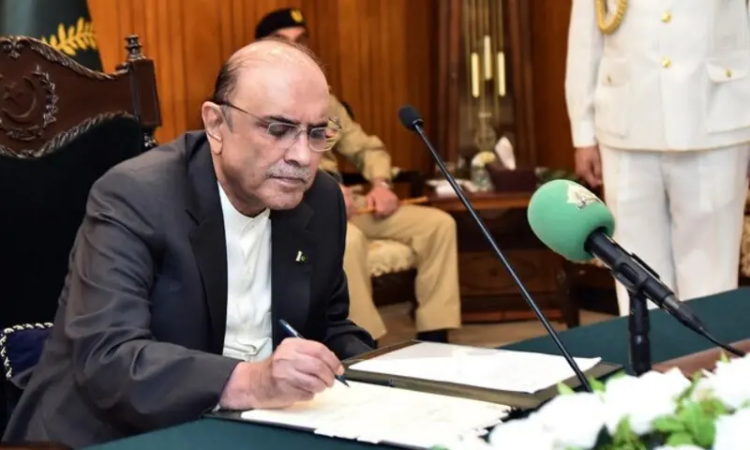President Zardari assents to key bills, approves establishment of Federal Constitutional Court registries