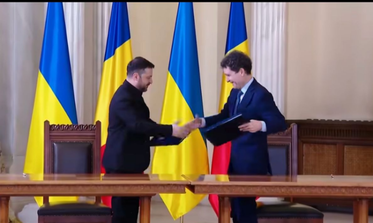 Ukraine and Romania are natural strategic partners, Ukraine president