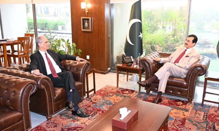 Gilani, Ombudsman Baloch discuss strengthening complaint redressal system, timely justice for citizens