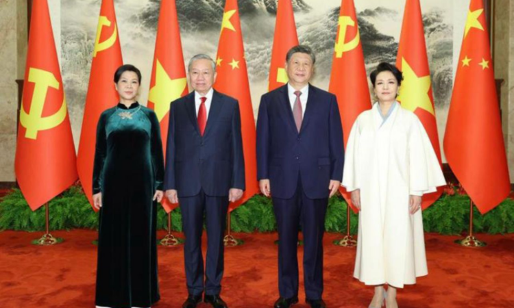 Xi urges China and Vietnam to oppose unilateralism and protectionism