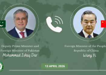 Ishaq Dar, China’s FM discuss Islamabad Talks and regional peace efforts