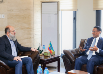 Ethiopian Ambassador calls on Commerce Minister to boost bilateral trade and investment