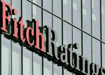 Fitch affirms Pakistan at ‘B-’ with stable outlook, citing macroeconomic gains and diplomatic role