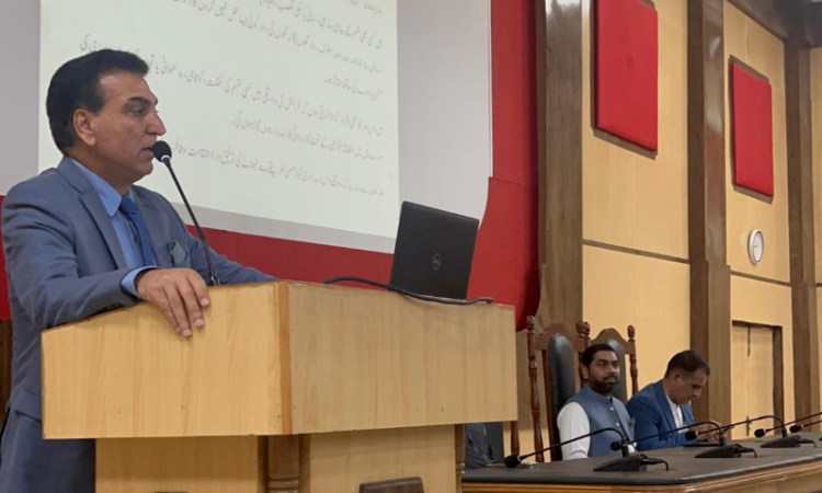 Pakistan launches ‘zero-defect’ Hajj 2026 operation; 1,152 khuddam trained under smart service Model