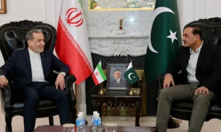 Iran FM Araghchi meets General Asim Munir as Islamabad pushes for continuation of US-Iran dialogue