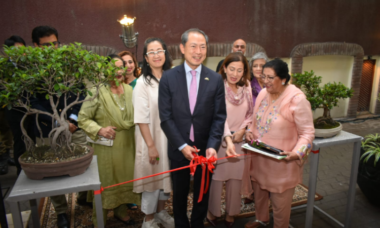 Japanese Ambassador opens “Spring Reverie: Crafts of Pakistan” Sogetsu Ikebana Exhibition in Lahore
