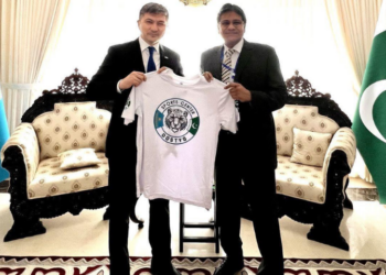 Kazakhstan Ambassador meets Pakistan Chess Federation President to strengthen cooperation