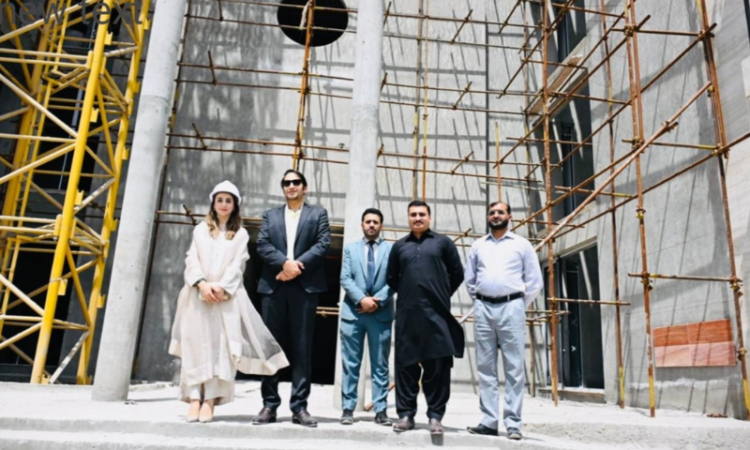 Advisor to Chairman Senate visits Rhodium Residencia, praises project quality and design