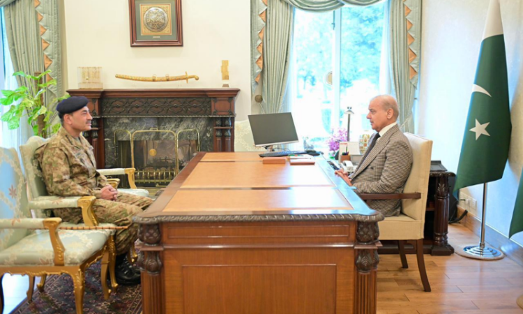 PM Shehbaz Sharif meets COAS, reviews Pakistan’s mediation efforts for regional peace