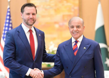 PM Shehbaz meets U.S. Vice President JD Vance as Islamabad Talks commence