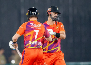 Mitchell, Billings power RawalPindiz to 197 against Karachi Kings