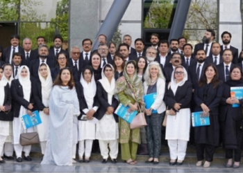 40% of Pakistani children stunted: stakeholders demand unified laws and revival of infant feeding boards