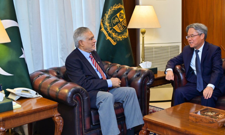 Ishaq Dar meets Chinese Ambassador, reaffirms commitment to dialogue After Islamabad talks