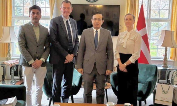 Pakistan Envoy meets Jacob Klingemann