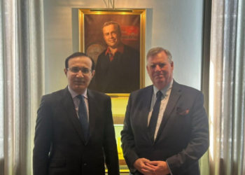 Pak envoy meets Scan group chairman, highlights Karachi’s transshipment potential