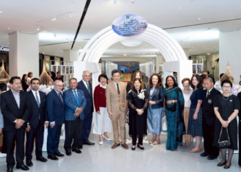 Pak Ambassador inaugurates Pakistan photographic exhibition in Bangkok