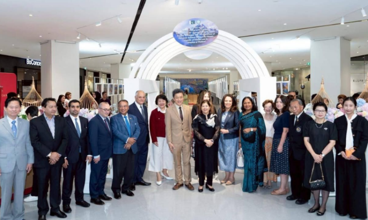 Pak Ambassador inaugurates Pakistan photographic exhibition in Bangkok