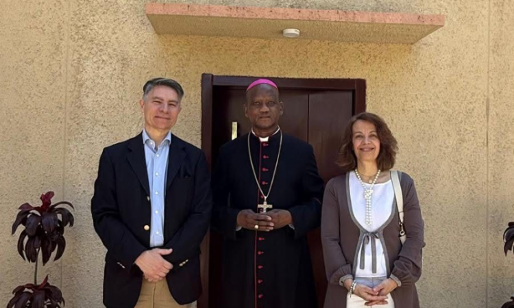 Portugal envoy celebrates Easter Mass with Apostolic Nuncio to Pakistan