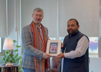 Russian Ambassador meets Minister of National Heritage