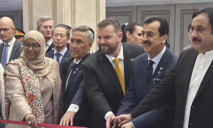 Senate launches choral version of national anthem, celebrates Pakistan–Romania ties