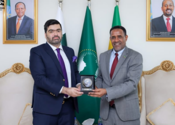Ethiopian Ambassador explores investment cooperation with Pakistani conglomerate