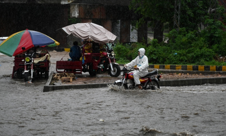 Heavy rains, thunderstorms expected across Pakistan from April 5–9: PMD issues nationwide alert