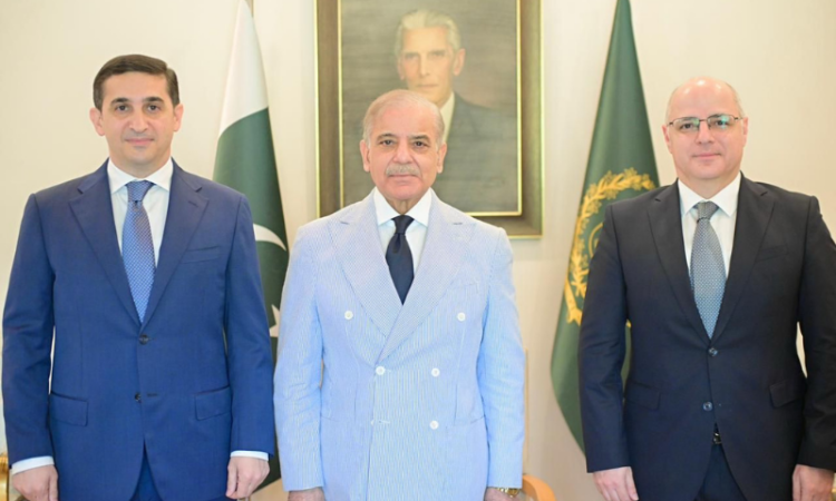 Azerbaijani Justice Minister calls on PM Shehbaz Sharif in Islamabad