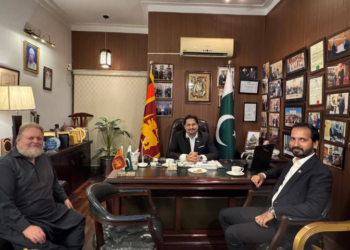 Todd Shea of CDRS Pakistan and USA meets Yasin Joyia.