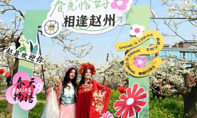 In China, foreign travelers are exploring small-city experiences