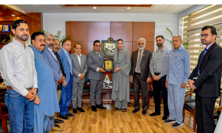 Education Ministry, ICCI agree to develop market-oriented curriculum for youth empowerment