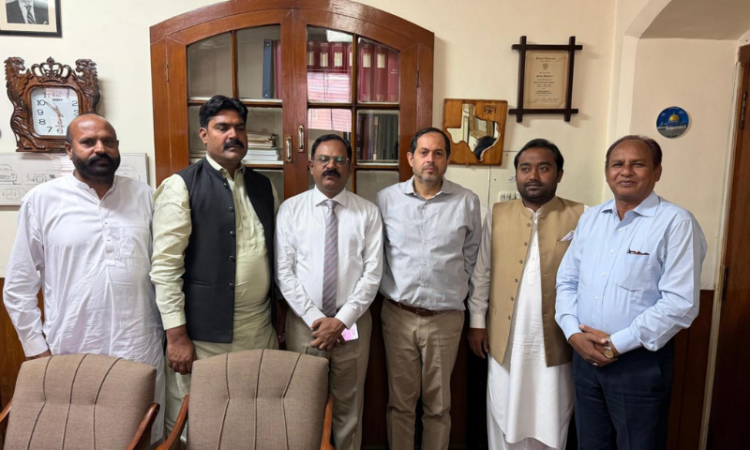 Focal person to minority minister Punjab calls on Isphanyar Bhandara