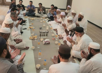 Mohsin Naqvi visits Tablighi Markaz, praises role of religious elders in national unity