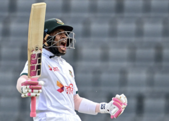 Mushfiqur Rahim century powers Bangladesh to set record 427-run target for Pakistan