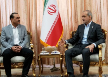 Field Marshal Asim Munir holds high-level talks in Tehran amid intensified Iran-US mediation efforts